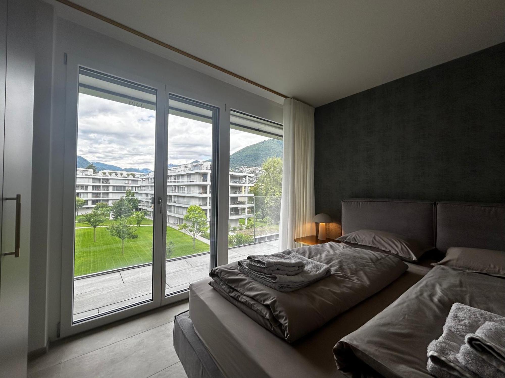 Family Apartment, Near The Beach Whit Private Park Locarno Exterior photo